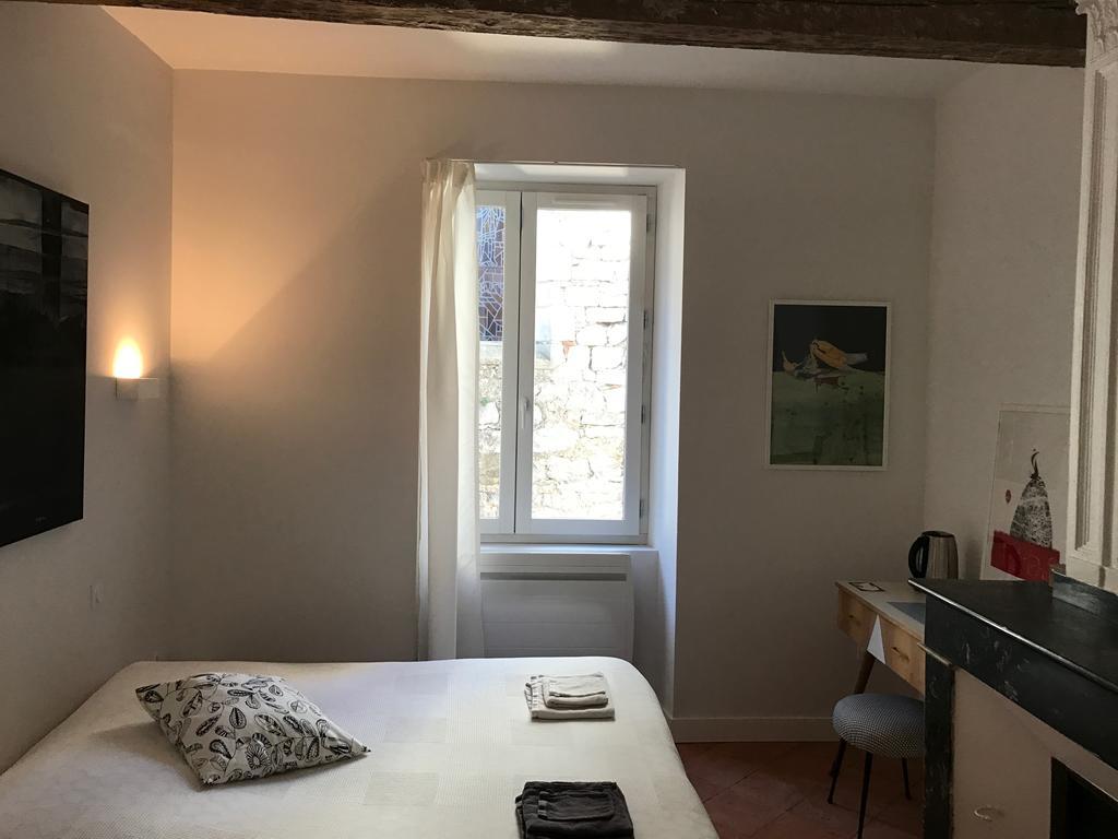 B&B Le Chat Qui Dort Montricoux Exteriér fotografie